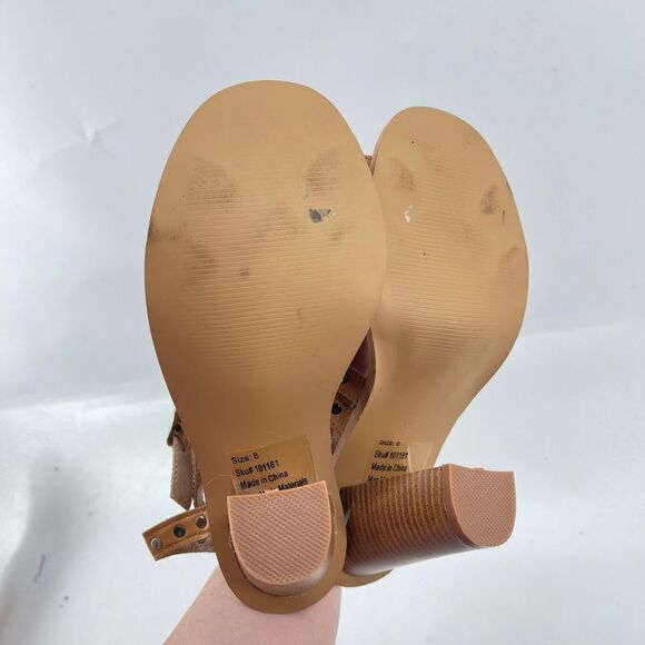 Torrid Womens Heels Strappy Sandals Metal Embellishment Brown Camel Size 8 - Picture 2 of 15